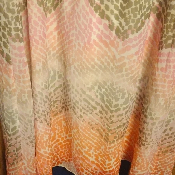 Speechless Multicolor Midi Dress - Picture 4 of 6